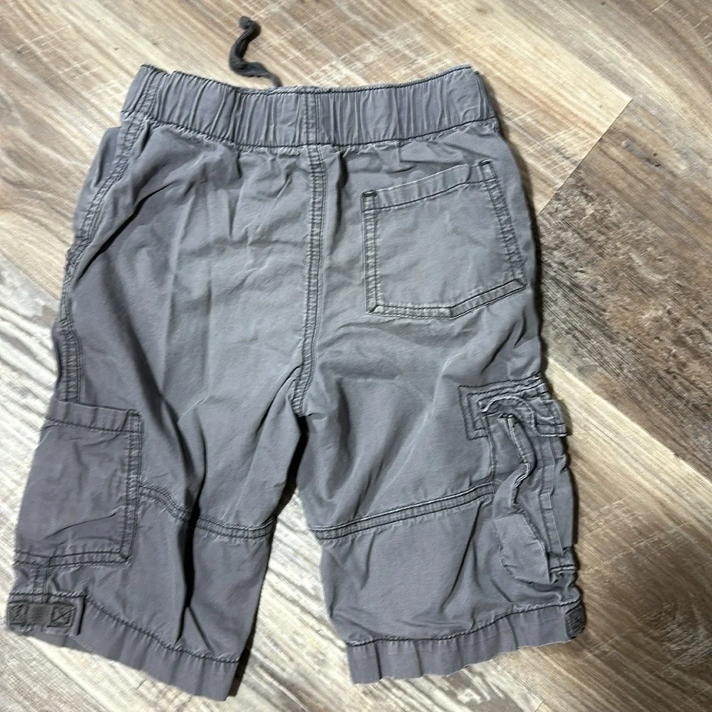 🩳 Carter’s cargo shorts